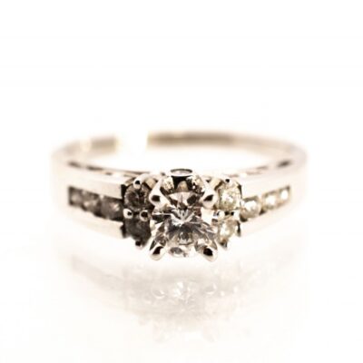 Zlatý prsten s diamanty, cca 1 ct, vel. 55